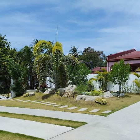 Casa Leoma Villa Cavite City ภายนอก รูปภาพ